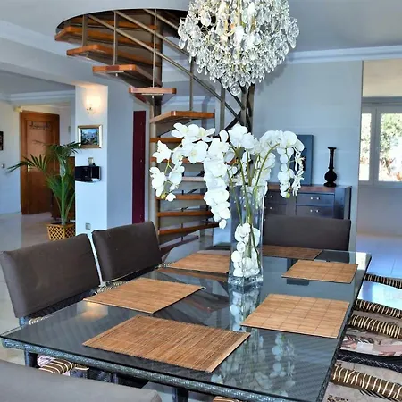 2-bedroom Isabella