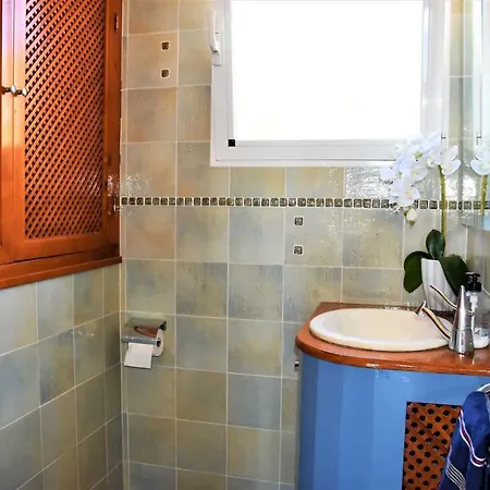 2-bedroom Isabella