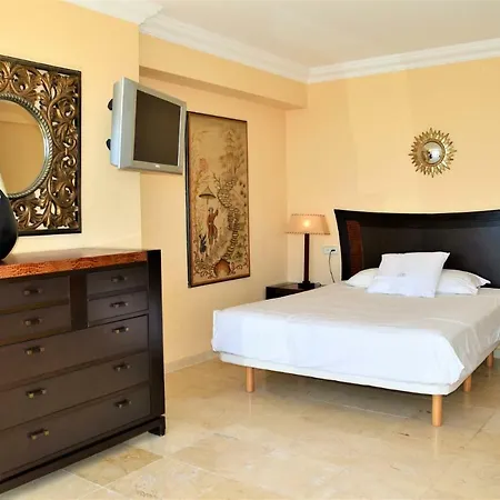 2-bedroom Isabella Appartement Fuengirola