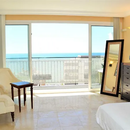 2-bedroom Isabella * Fuengirola