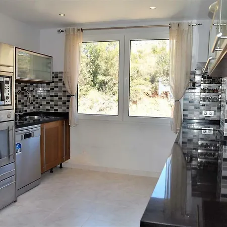2-bedroom Isabella *
